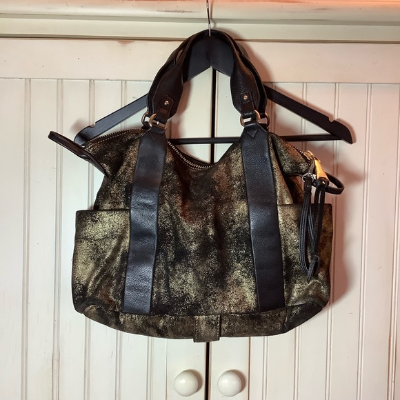 Aimee Kestenberg Black Gold Distressed Leather Bag - Picture 4 of 16
